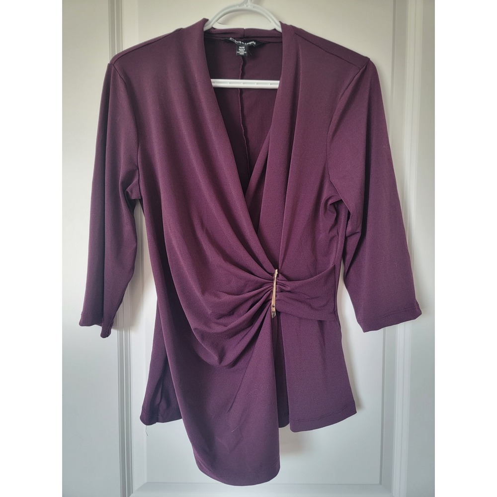 Jules & Leopold Women Plum Purple Surplice Wrap Top Gold Bar Accent CH65815 M